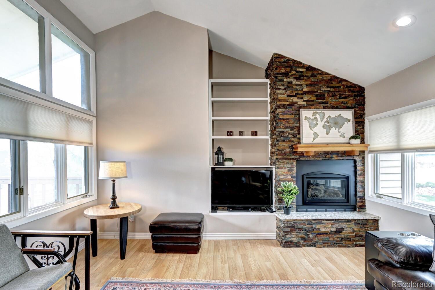 7877 S University Way Centennial CO 80122