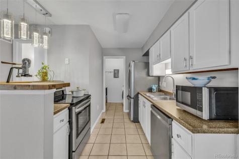 1830 Newland Court Lakewood CO 80214