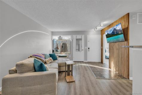 1830 Newland Court Lakewood CO 80214