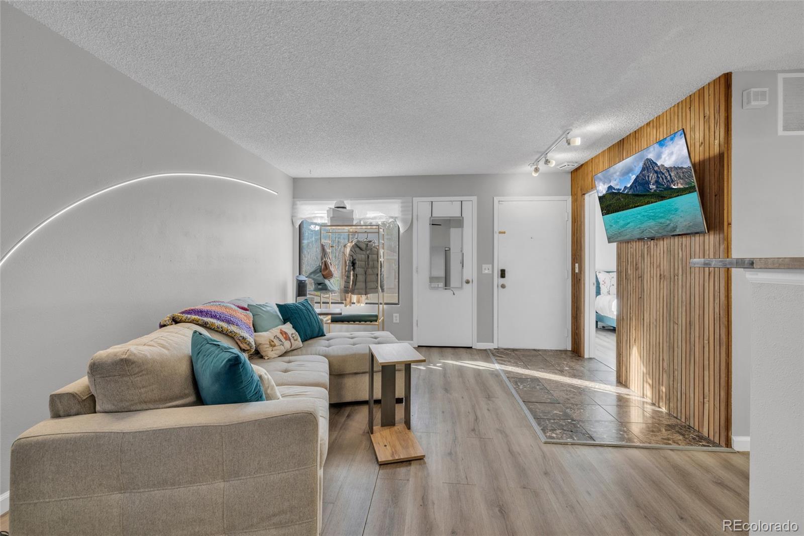 1830 Newland Court Lakewood CO 80214