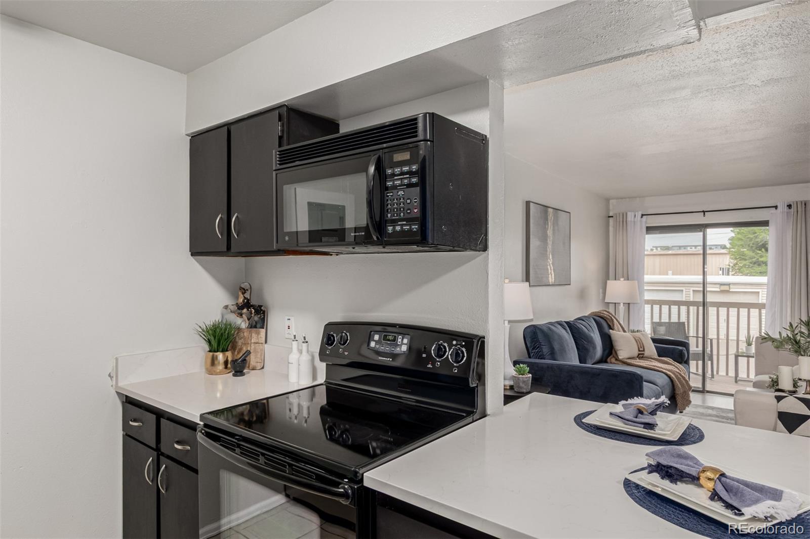 381 S Ames Street Lakewood CO 80226