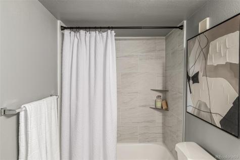 381 S Ames Street Lakewood CO 80226