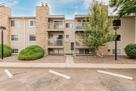 381 S Ames Street Lakewood CO 80226