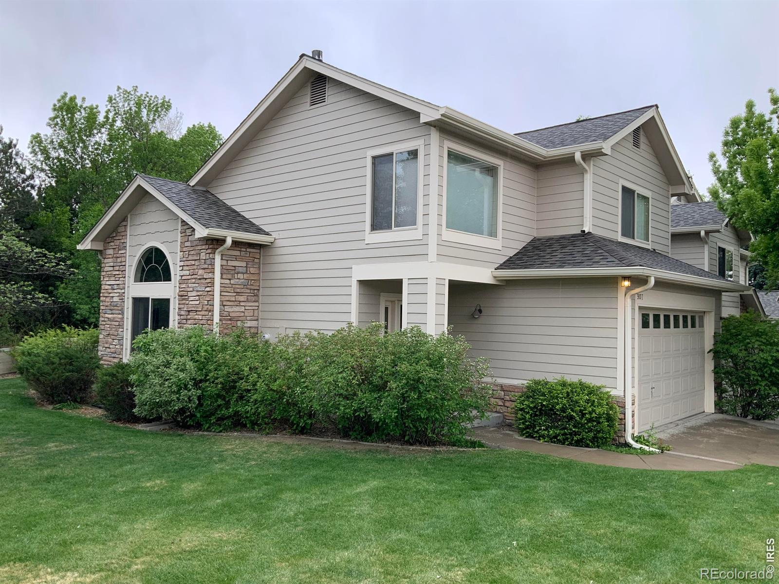 907 Hover Ridge Circle Longmont CO 80501