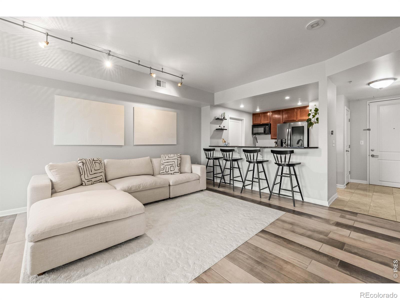 975 N Lincoln Street Denver CO 80203