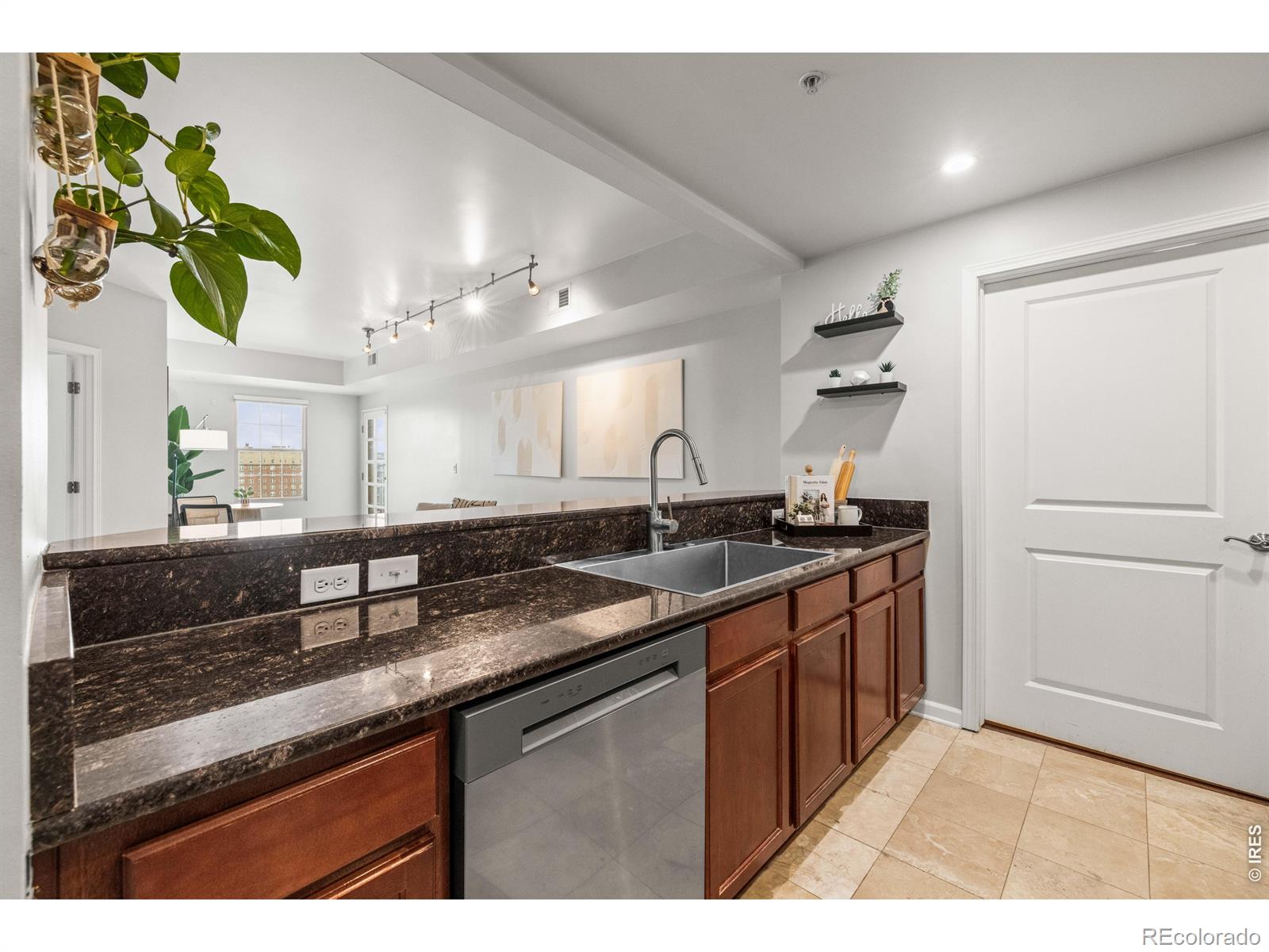 975 N Lincoln Street Denver CO 80203