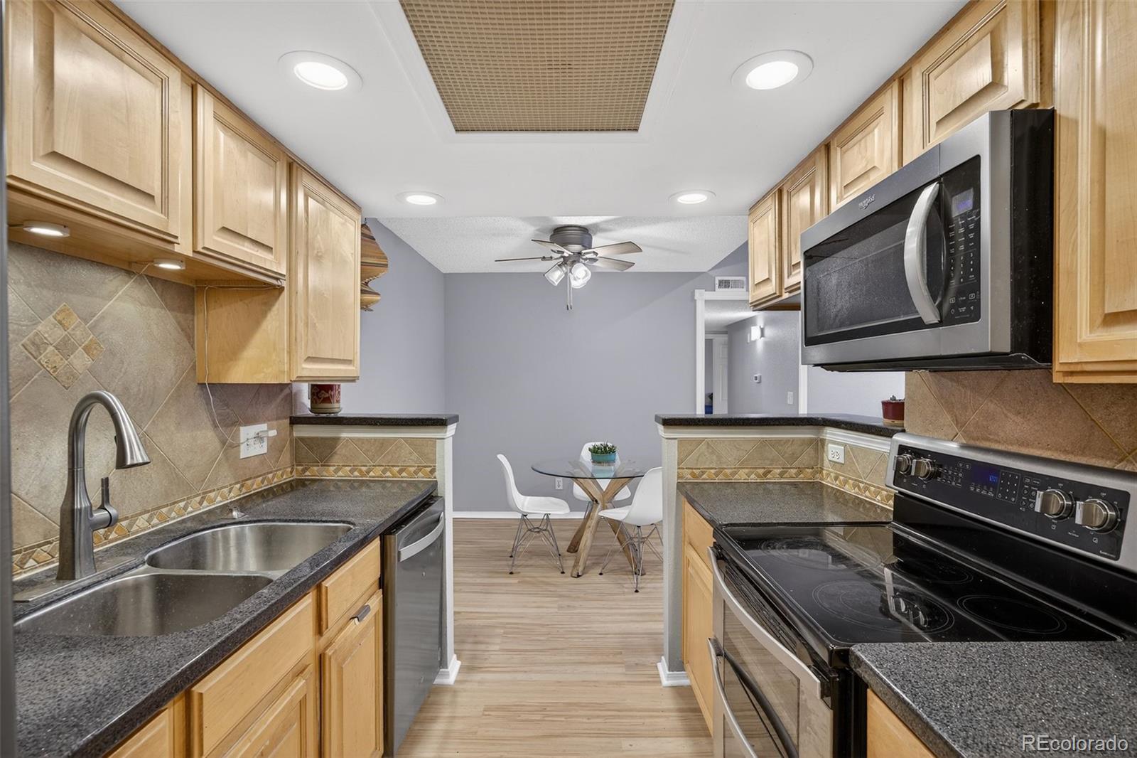 8225 Fairmount Drive Denver CO 80247