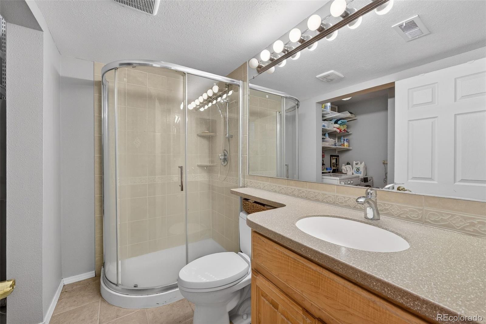 8225 Fairmount Drive Denver CO 80247