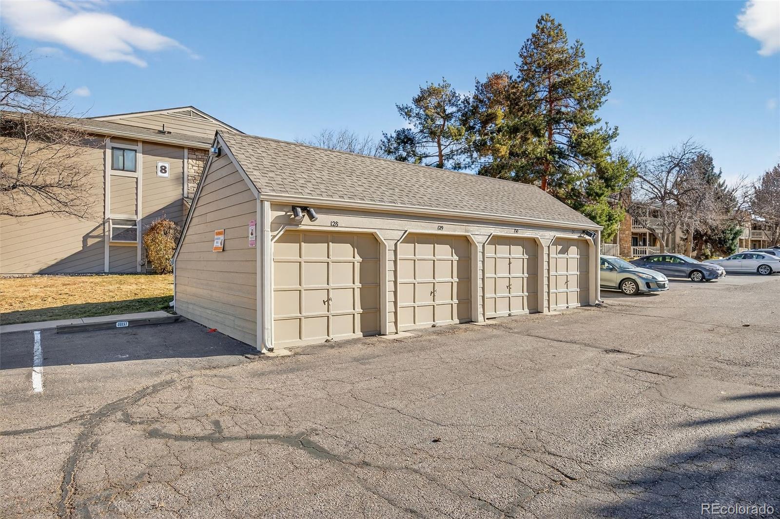 8225 Fairmount Drive Denver CO 80247