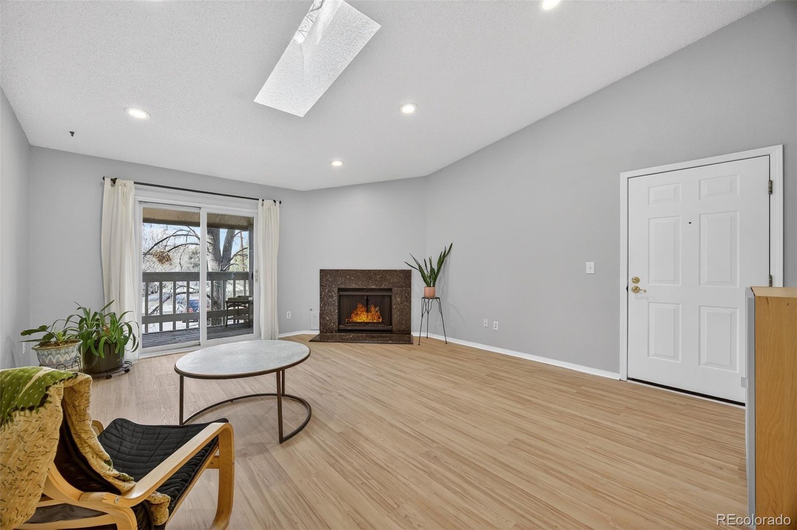8225 Fairmount Drive Denver CO 80247