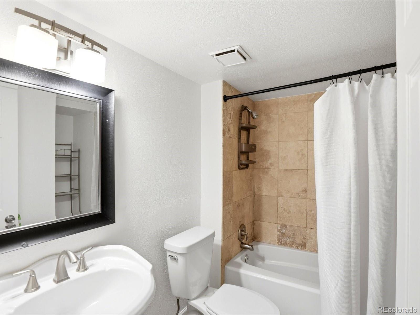 18051 E Kentucky Avenue Aurora CO 80017