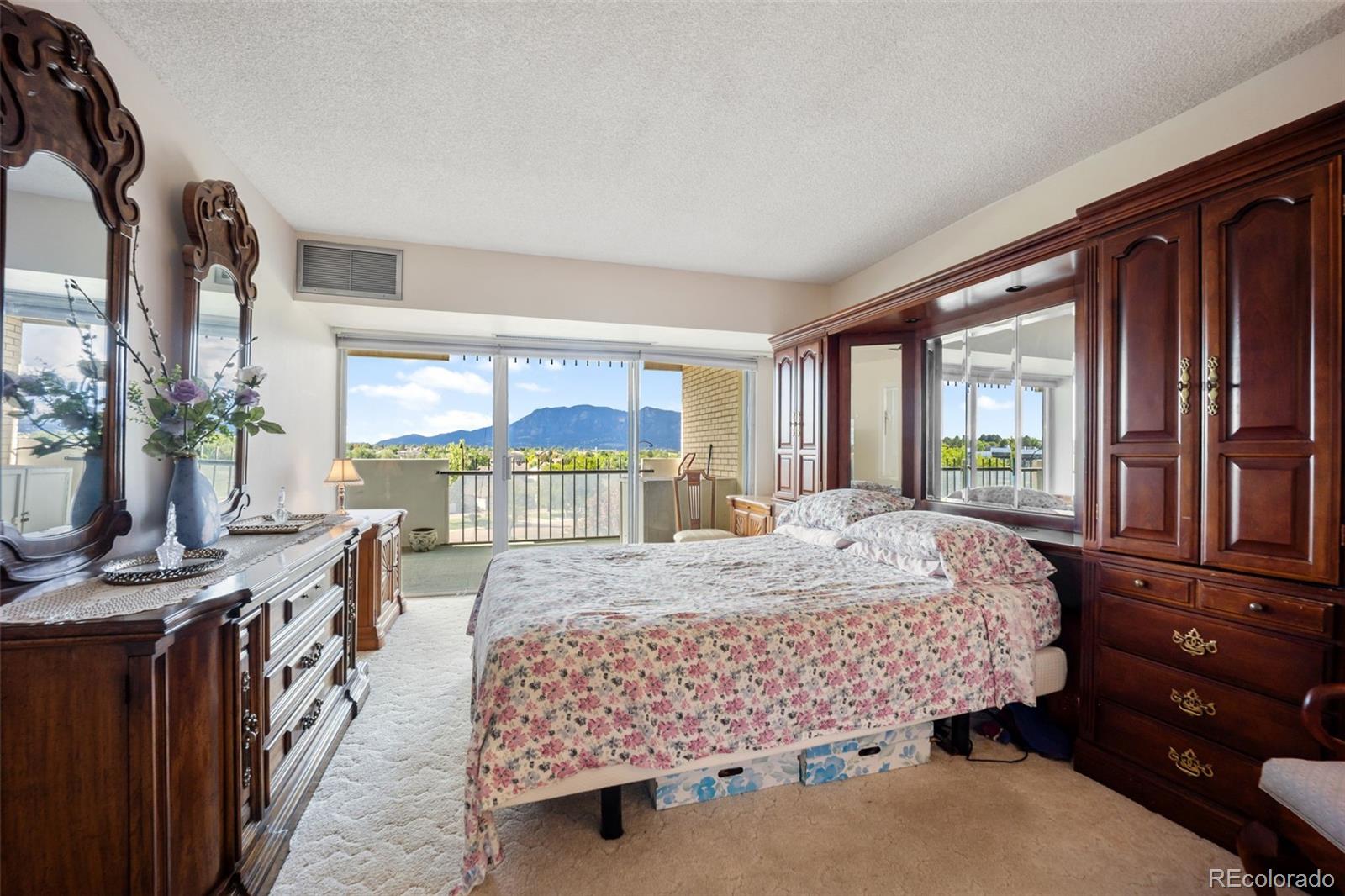 411 Lakewood Circle Colorado Springs CO 80910