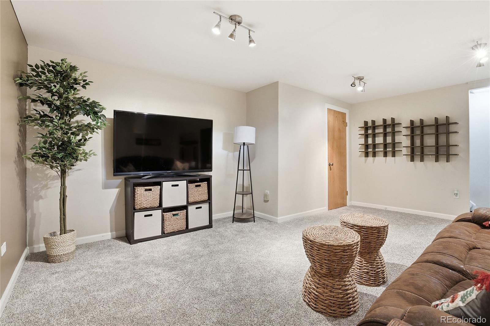 6937 E Briarwood Drive Centennial CO 80112