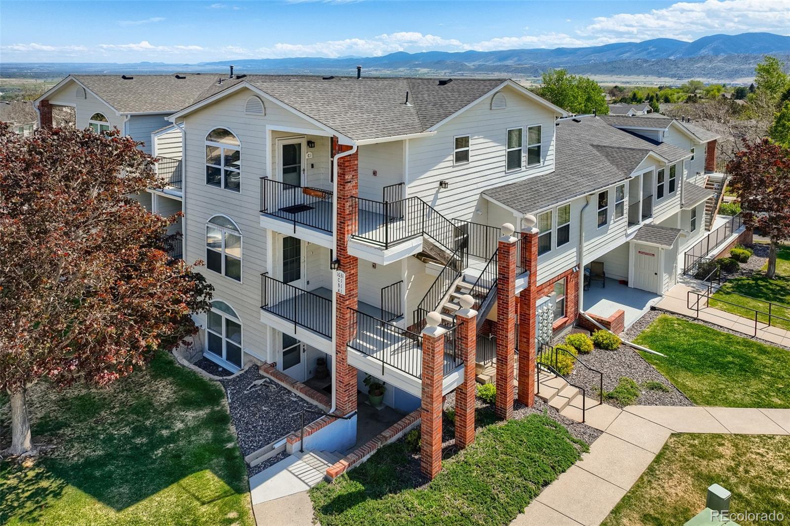 1631 S Deframe Street Lakewood CO 80228