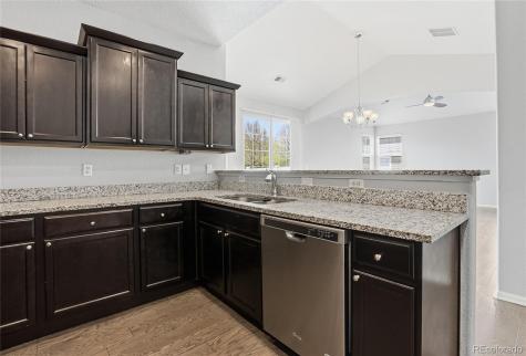 1623 N Granby Way Aurora CO 80011