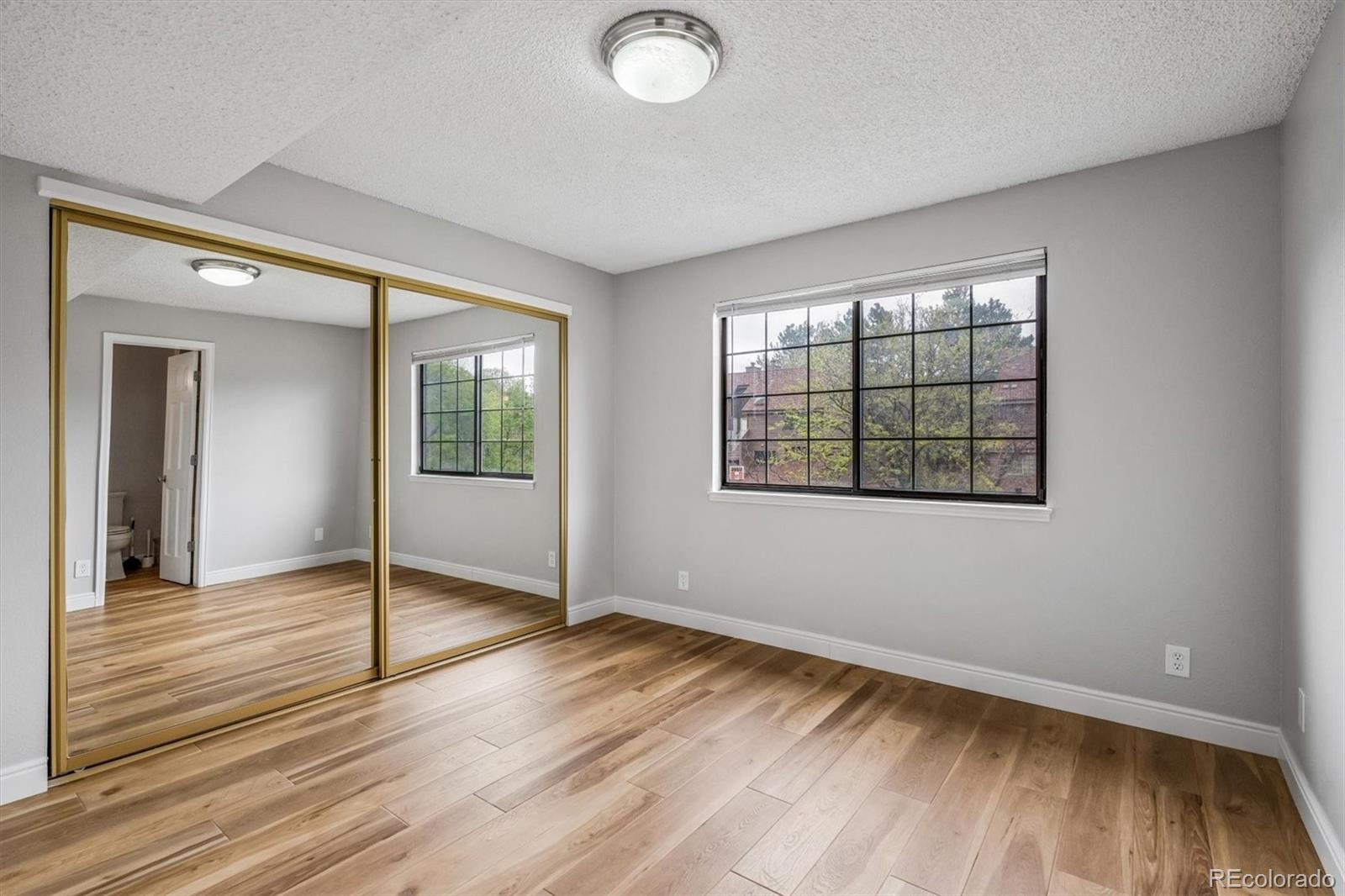 844 S Vance Street Lakewood CO 80226