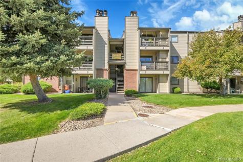 539 Wright Street Lakewood CO 80228