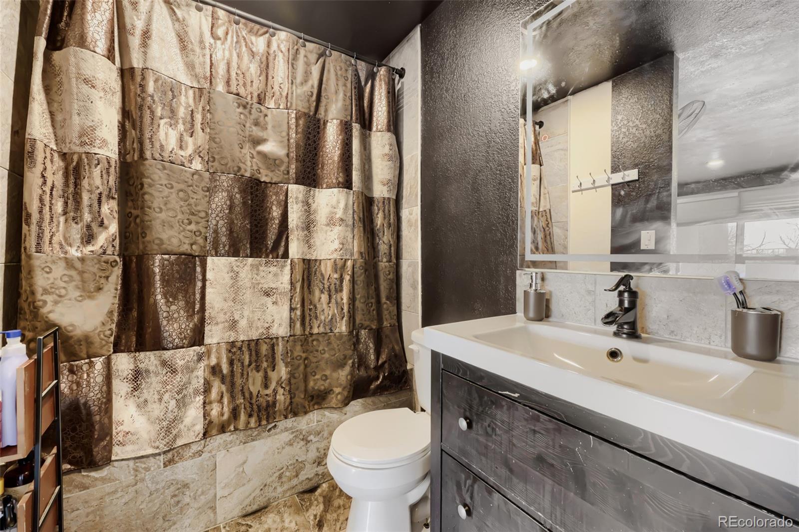 364 S Ironton Street Aurora CO 80012