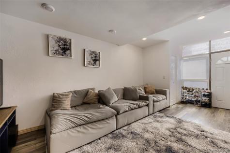 364 S Ironton Street Aurora CO 80012