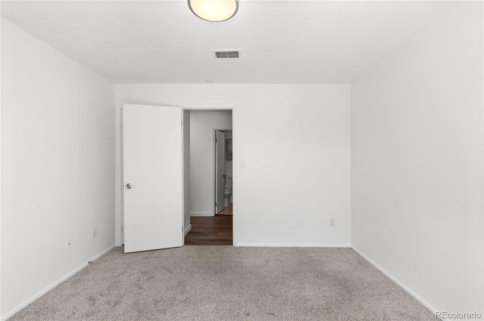 2215 E Geddes Avenue Littleton CO 80122