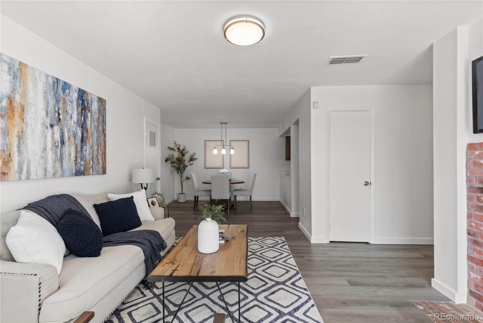 2215 E Geddes Avenue Littleton CO 80122