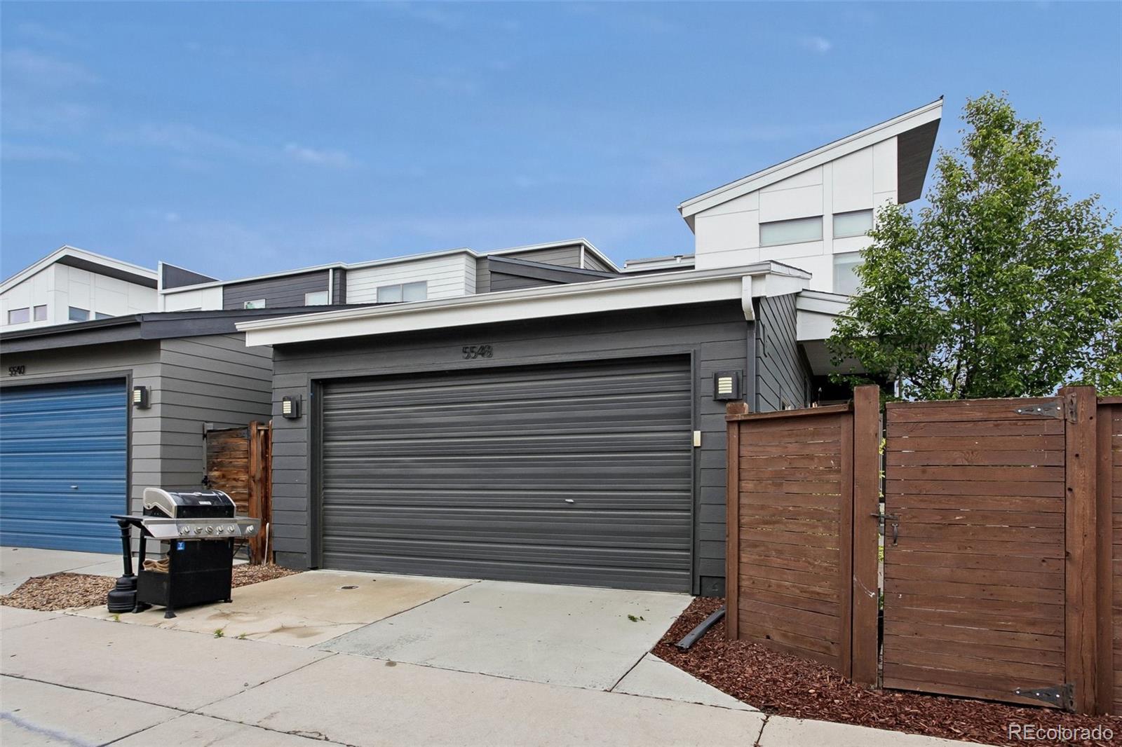 5548 Valentia Court Denver CO 80238