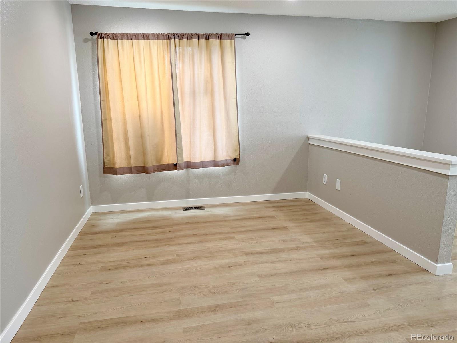 5250 S Huron Way Littleton CO 80120
