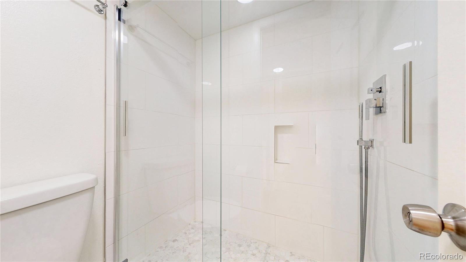 4320 S Andes Way Aurora CO 80015