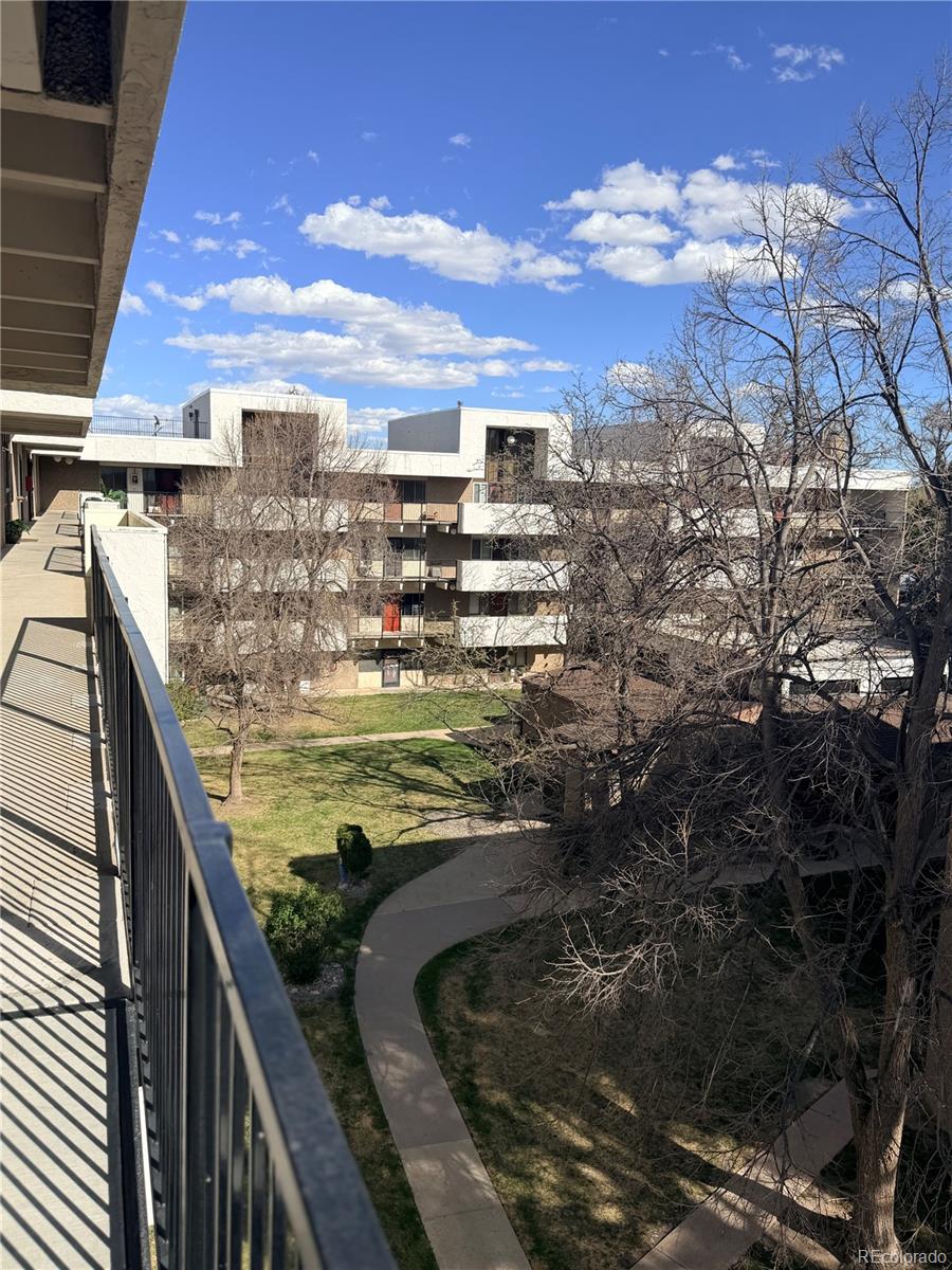 364 S Ironton Street Aurora CO 80012