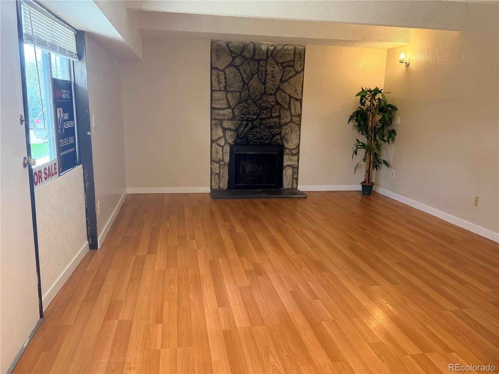 364 S Ironton Street Aurora CO 80012