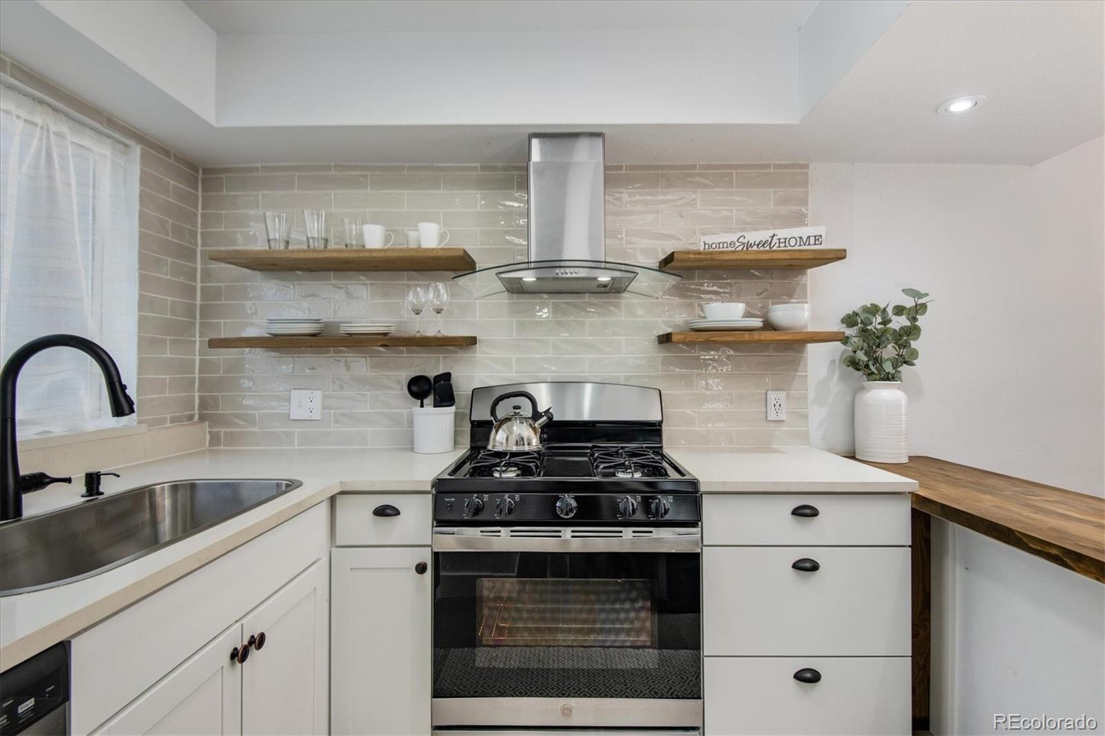 233 S Nome Street Aurora CO 80012