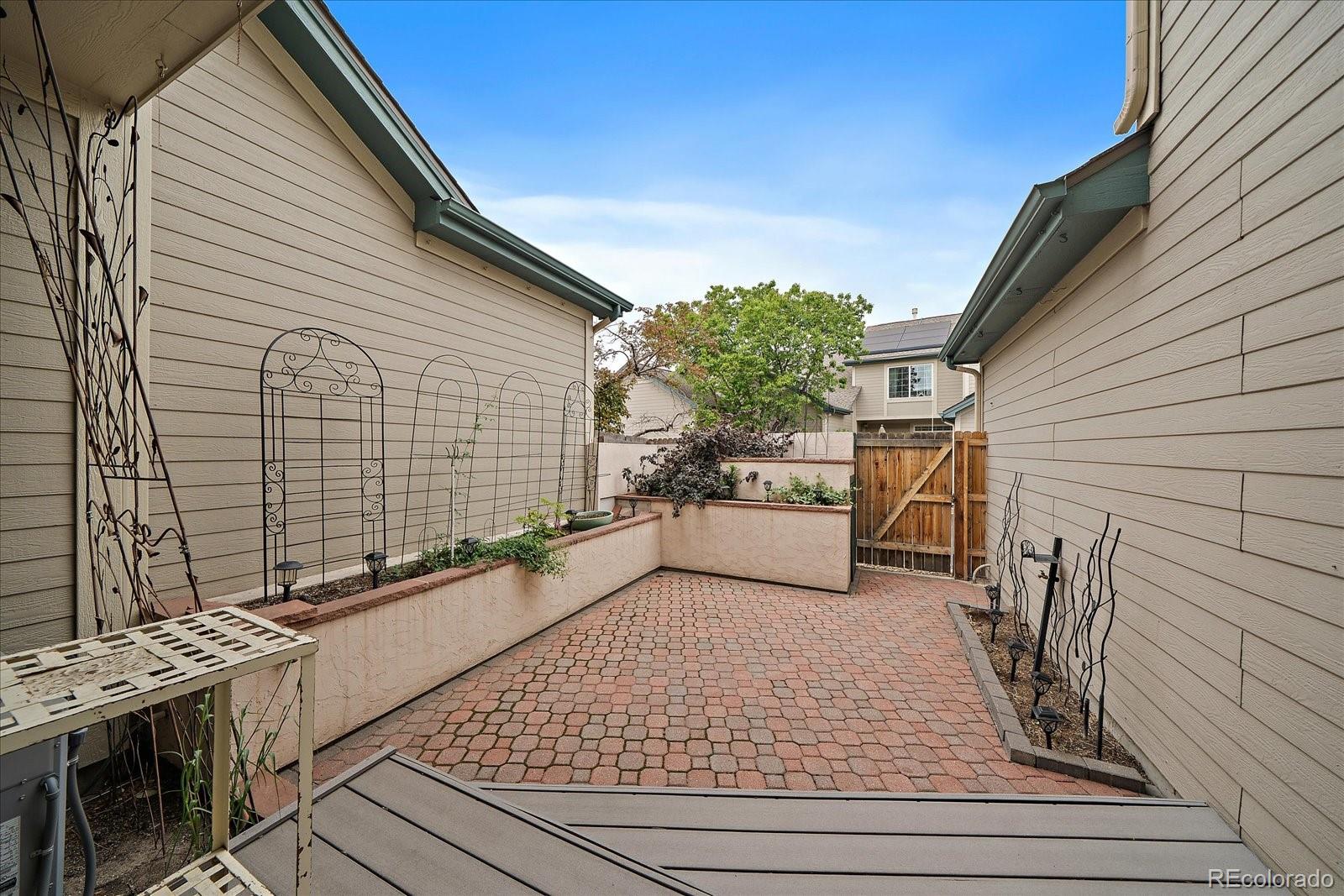9915 E Hawaii Place Aurora CO 80247