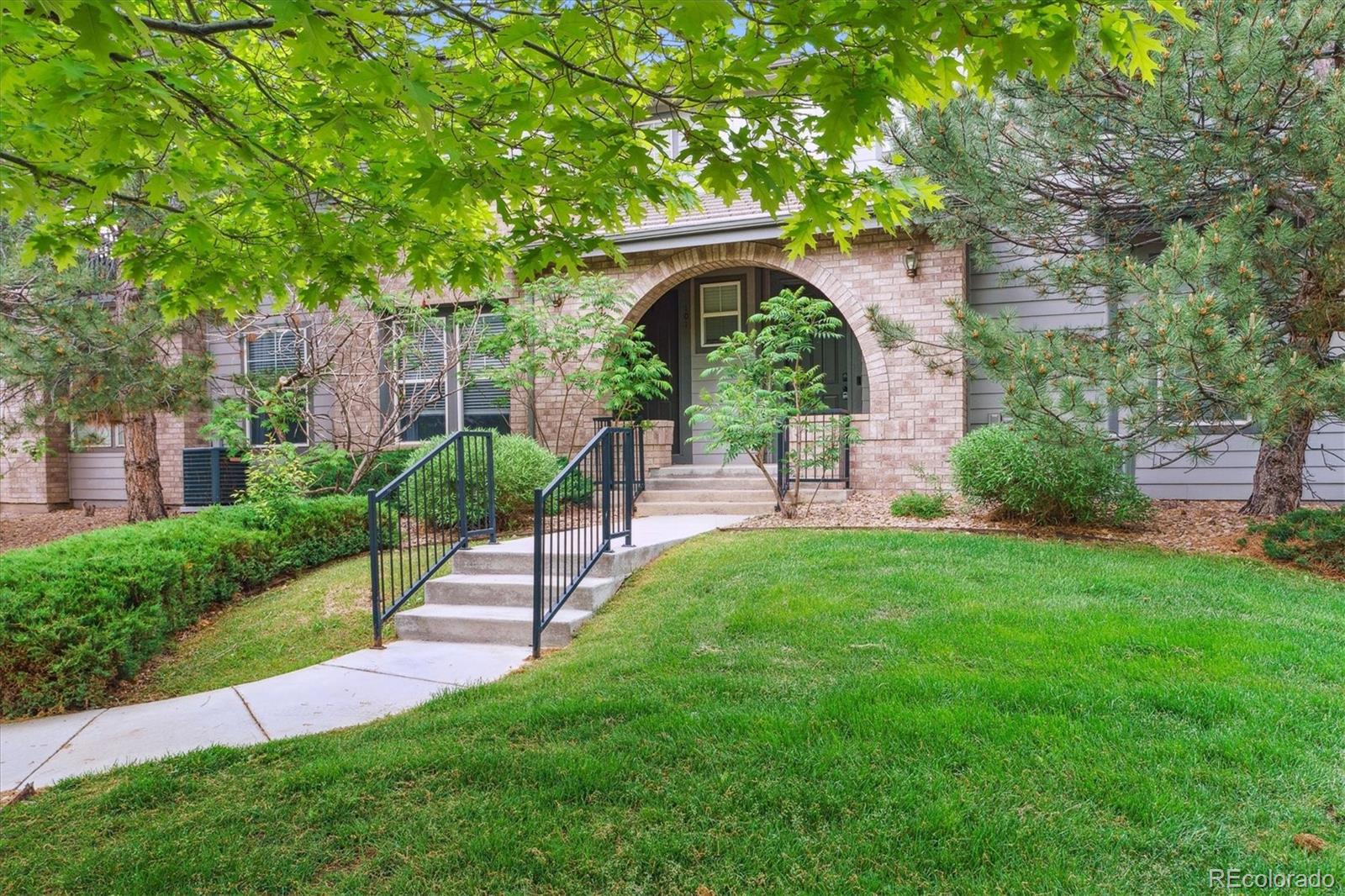 Aurora CO, 22932 E Ontario Drive, Unit 102