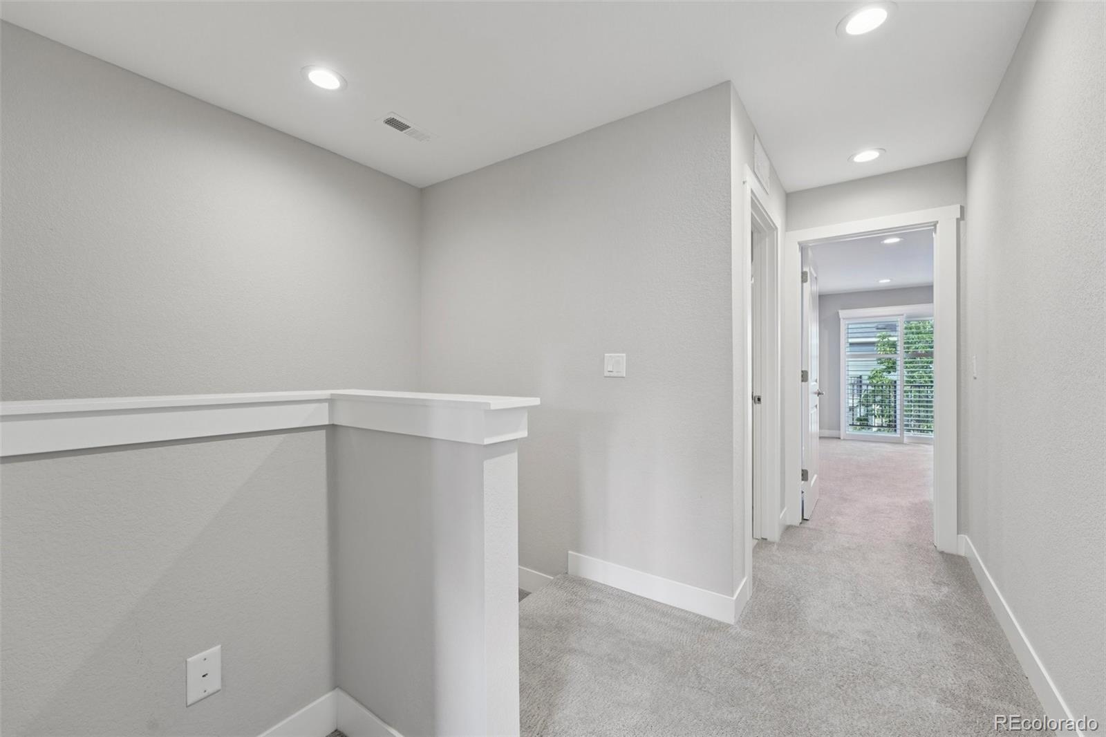 793 Robert Street Longmont CO 80503