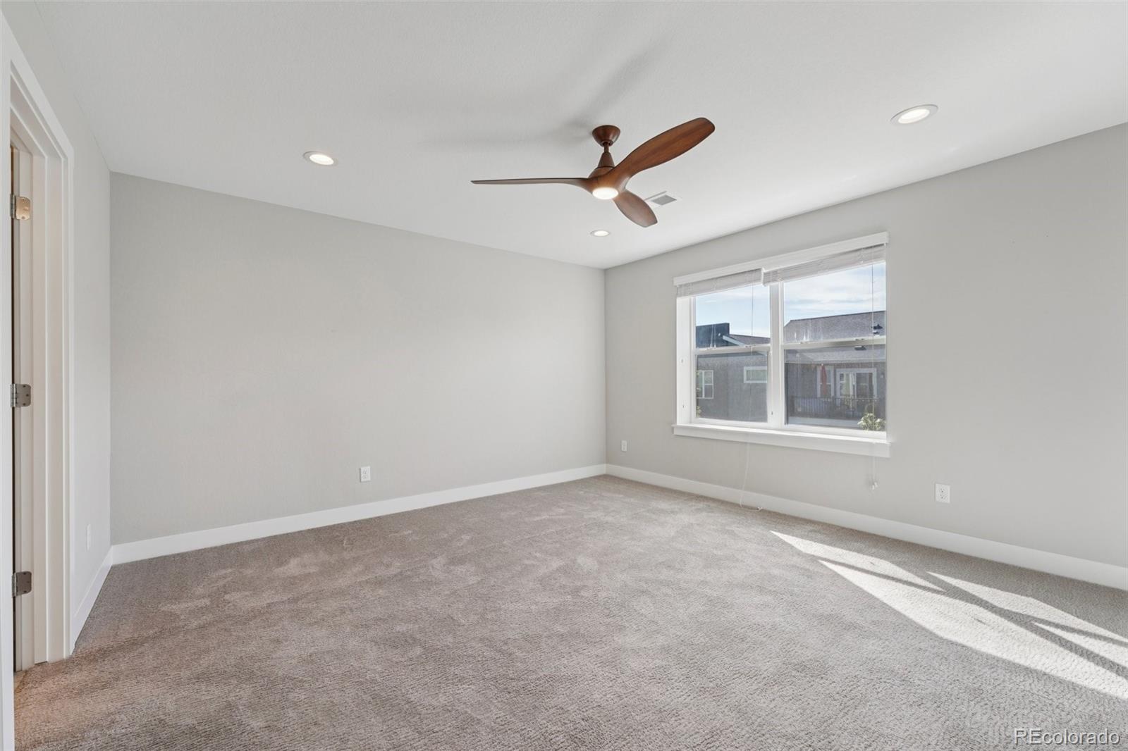 793 Robert Street Longmont CO 80503