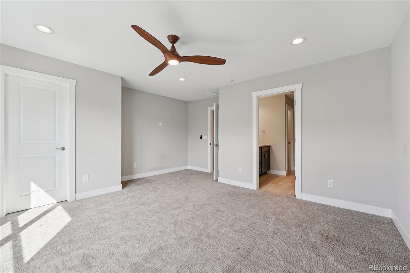 793 Robert Street Longmont CO 80503