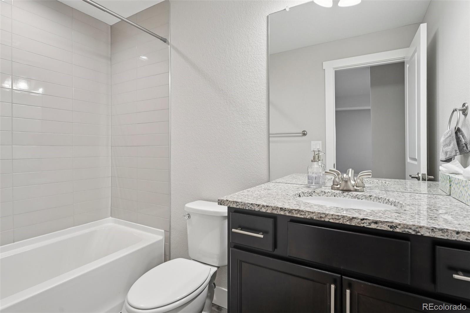 793 Robert Street Longmont CO 80503