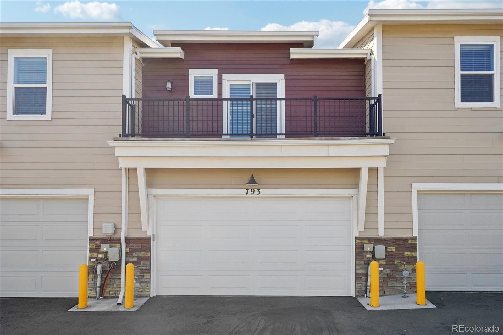 793 Robert Street Longmont CO 80503