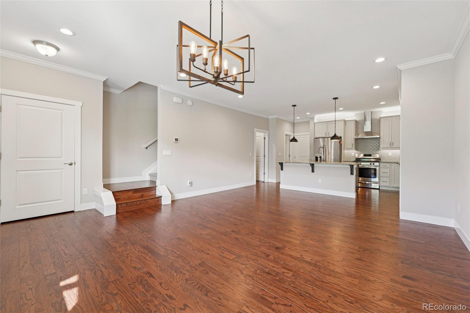 793 Robert Street Longmont CO 80503
