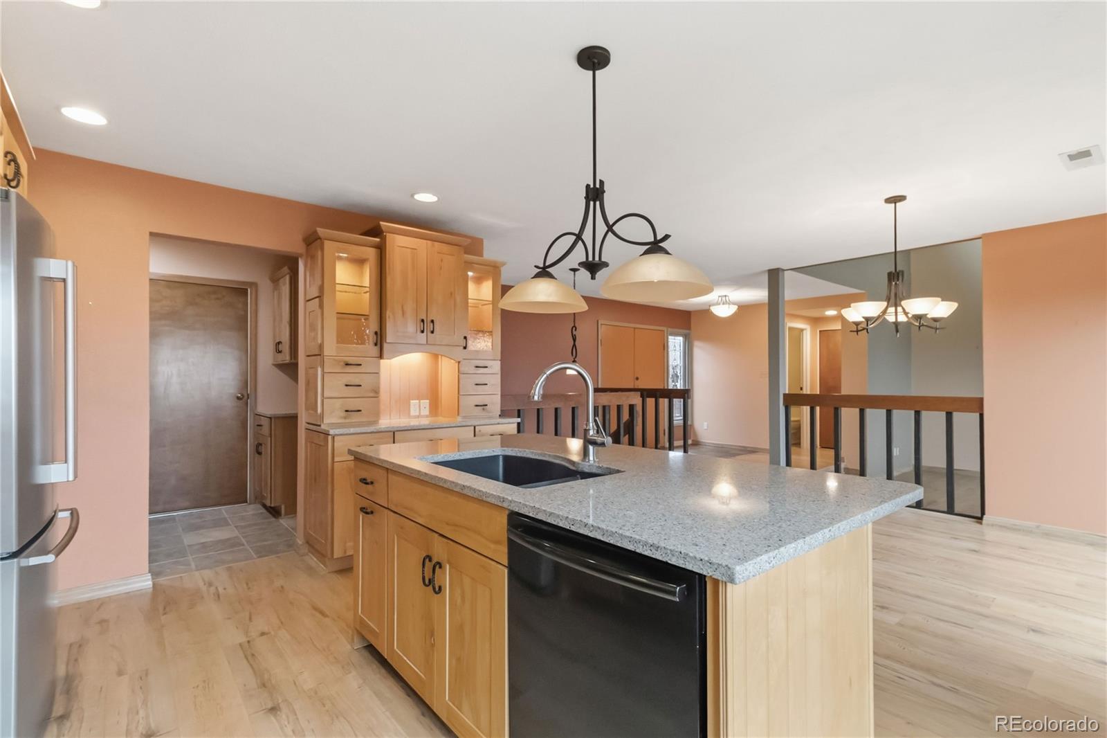 4535 Sentinel Rock Larkspur CO 80118