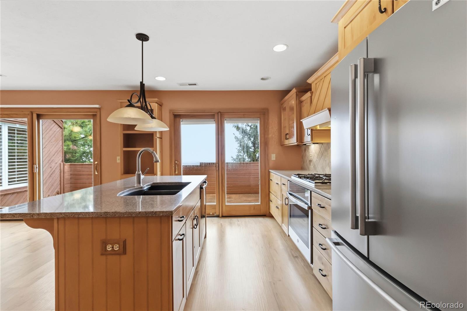 4535 Sentinel Rock Larkspur CO 80118