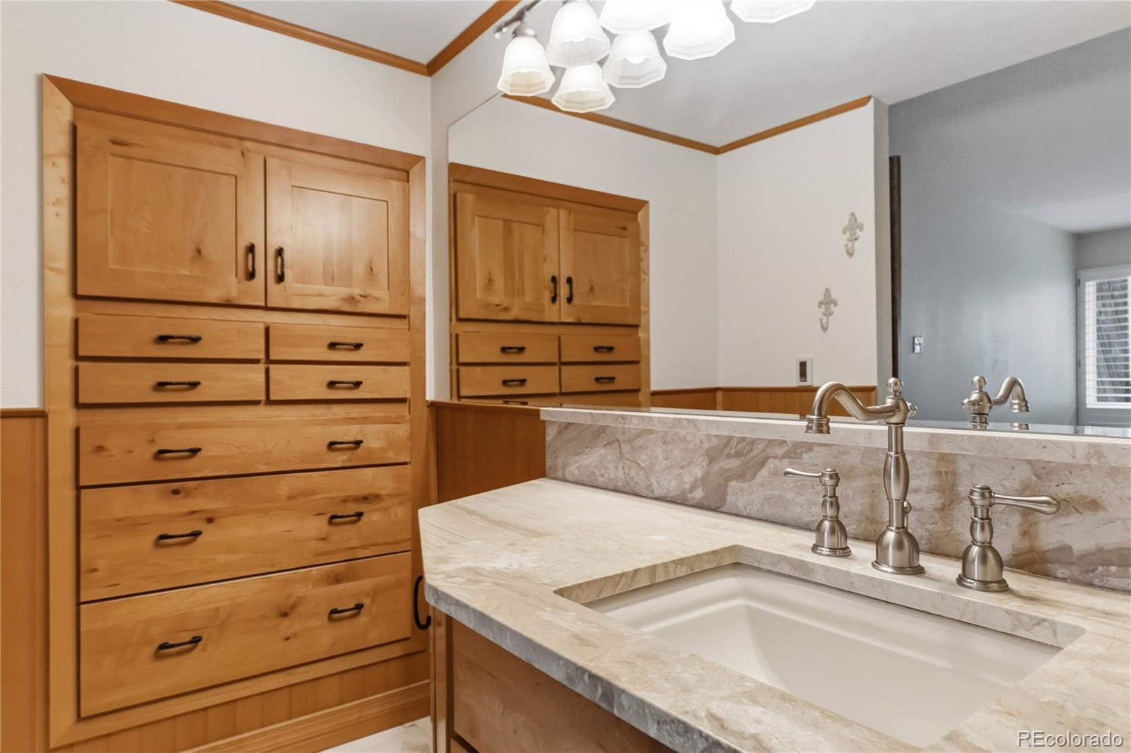 4535 Sentinel Rock Larkspur CO 80118