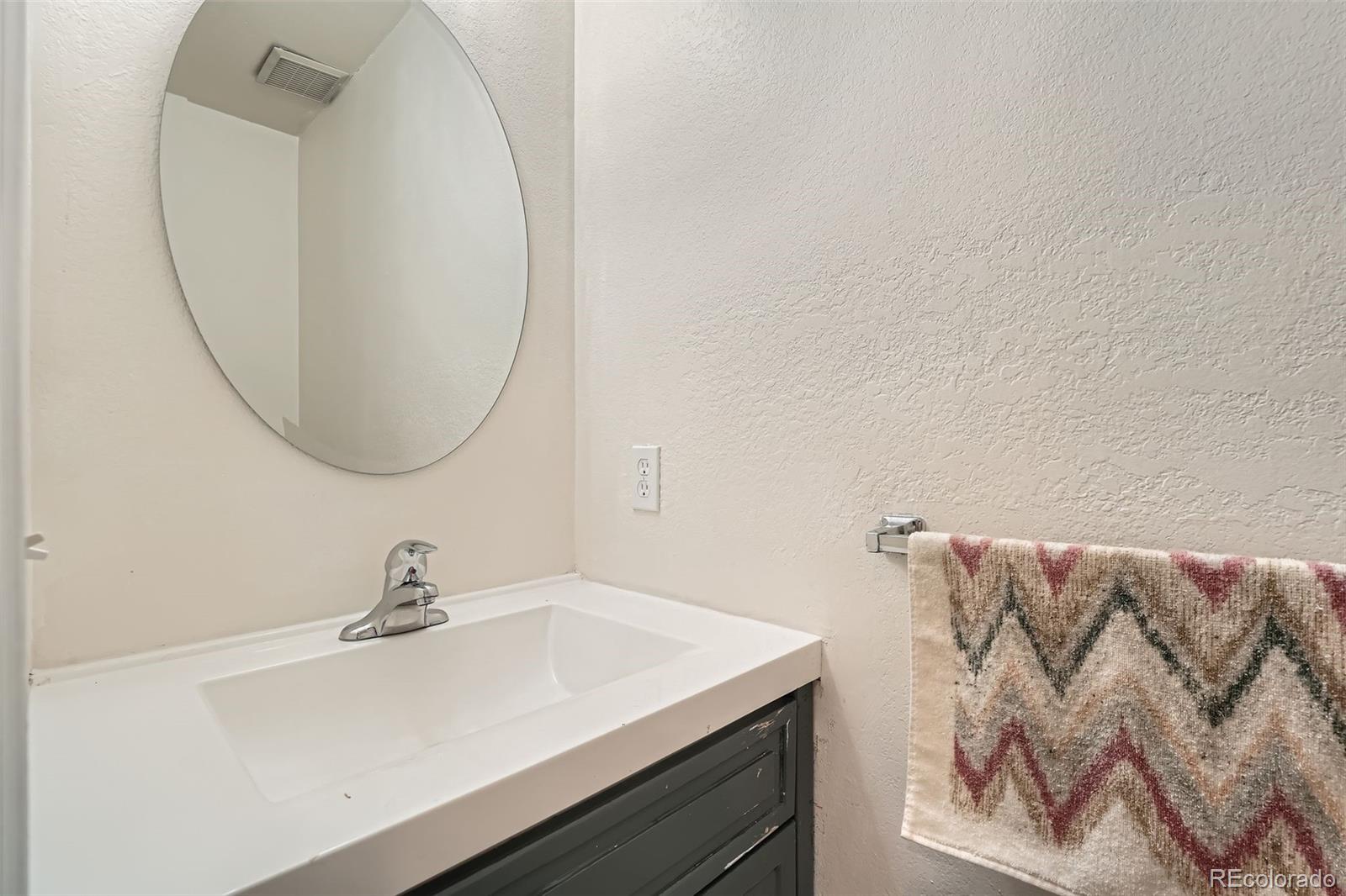 9202 W Ontario Drive Littleton CO 80128