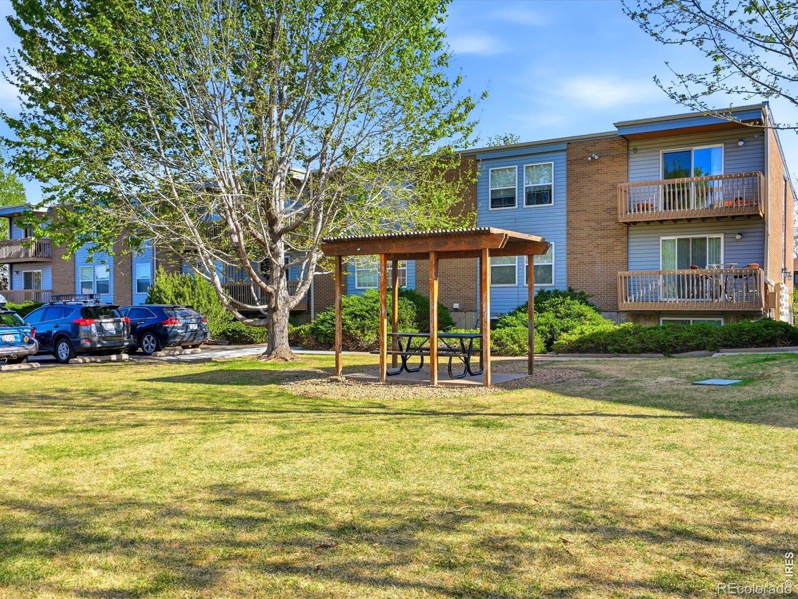 1606 Cottonwood Drive Louisville CO 80027