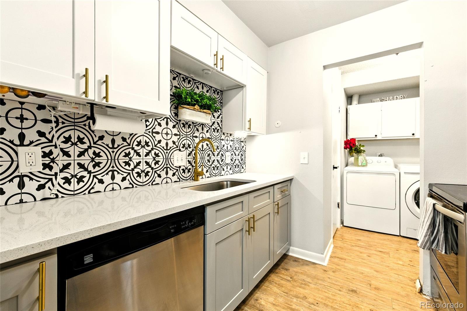 7995 E Mississippi Avenue Denver CO 80247