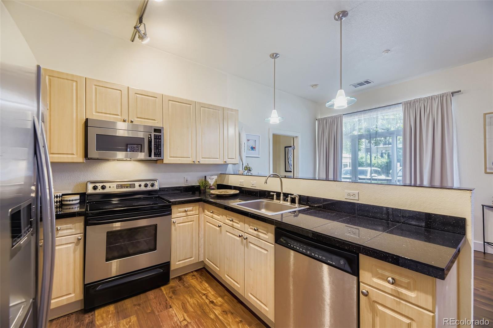 5677 S Park Place Englewood CO 80111