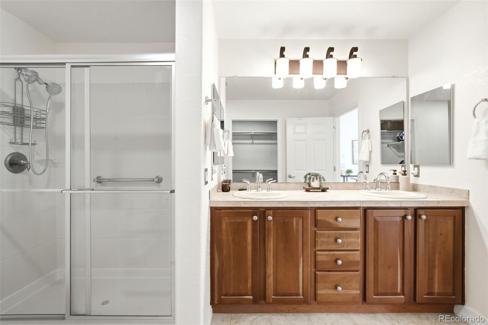 7603 S Addison Way Aurora CO 80016