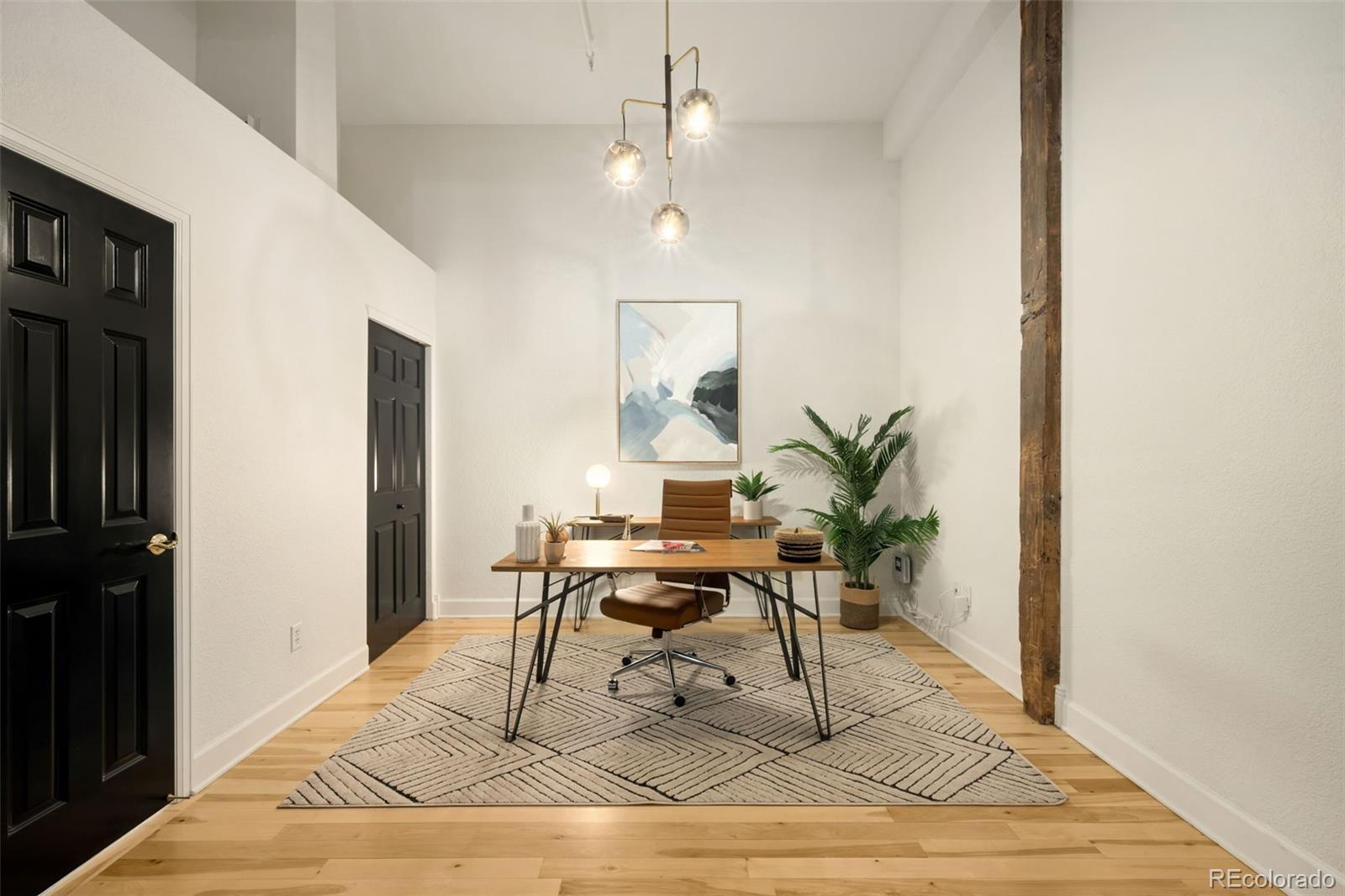 2560 Blake Street Denver CO 80205