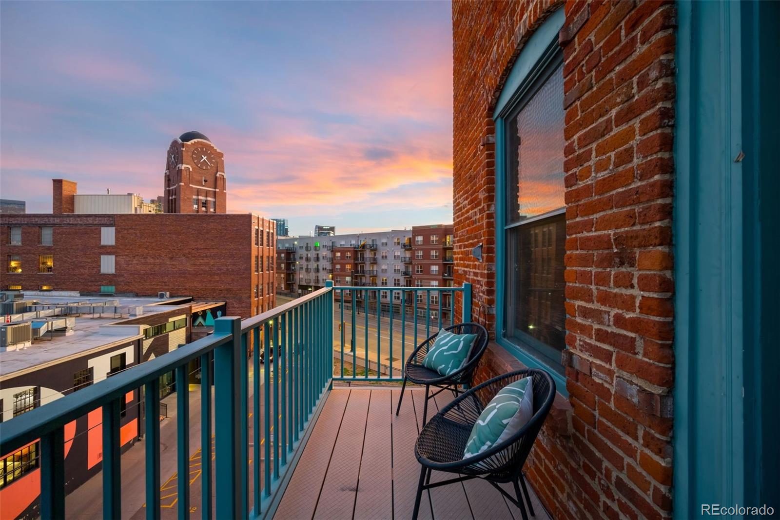2560 Blake Street Denver CO 80205