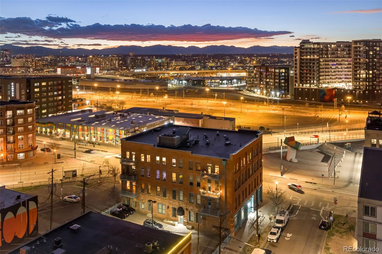 2560 Blake Street Denver CO 80205